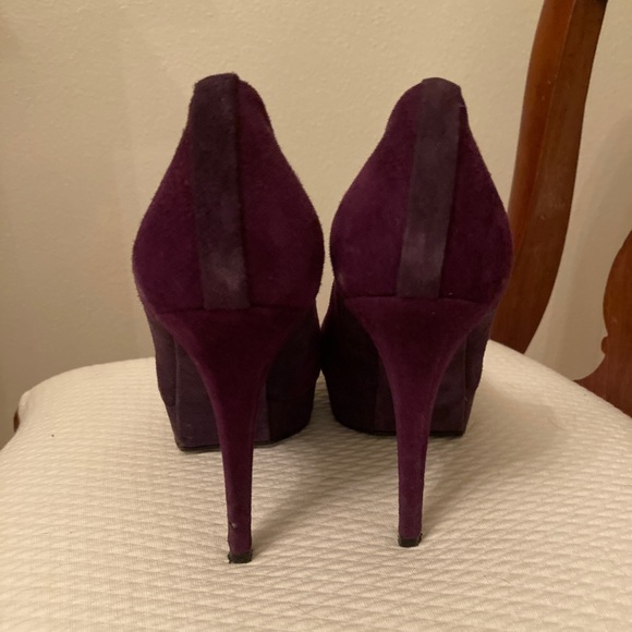 Stuart Weitzman Purple Peep Toe Platform Pumps - Picture 6 of 7